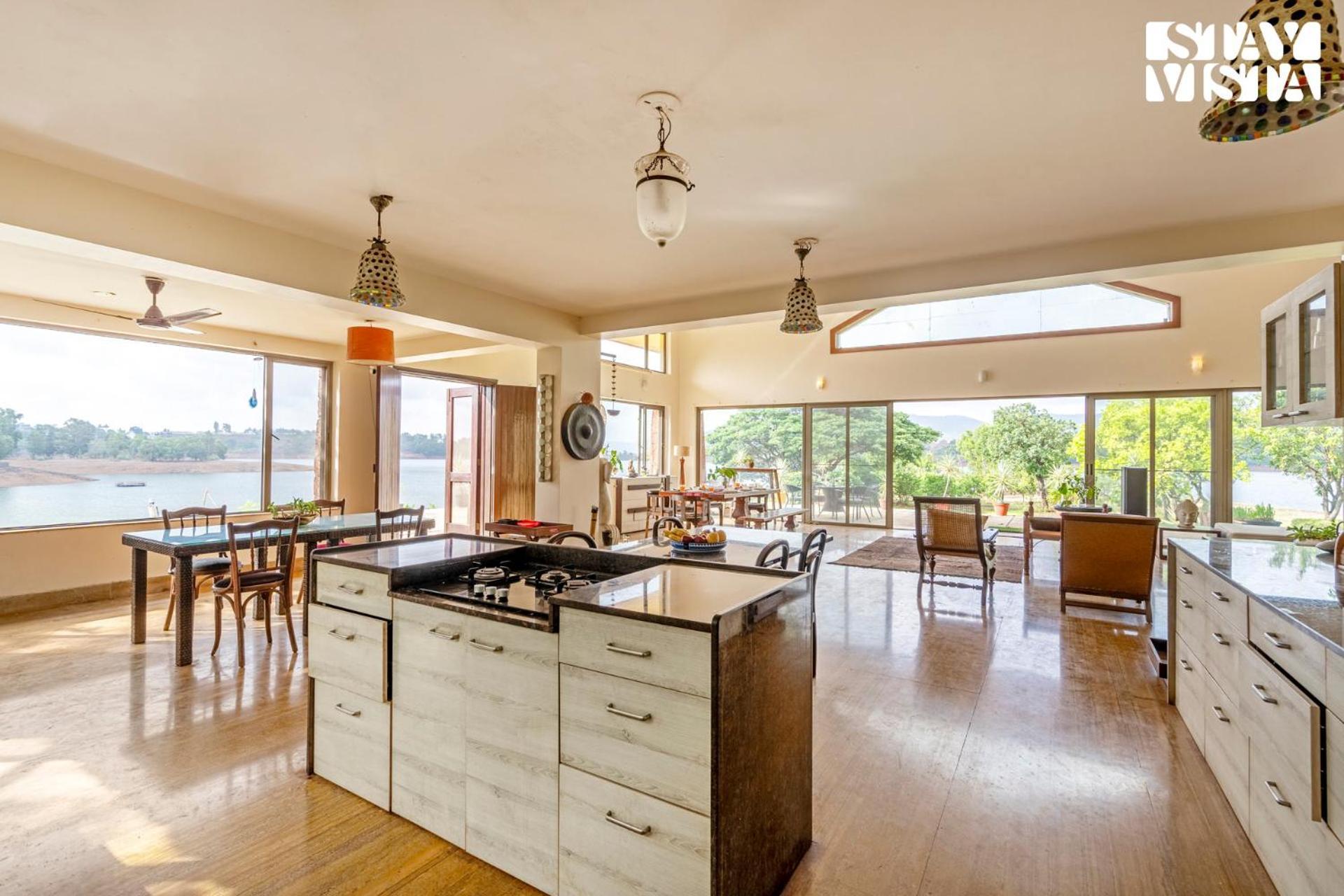 Stayvista At Three Shores With Lake View & Alfresco Dining Khamshet 외부 사진